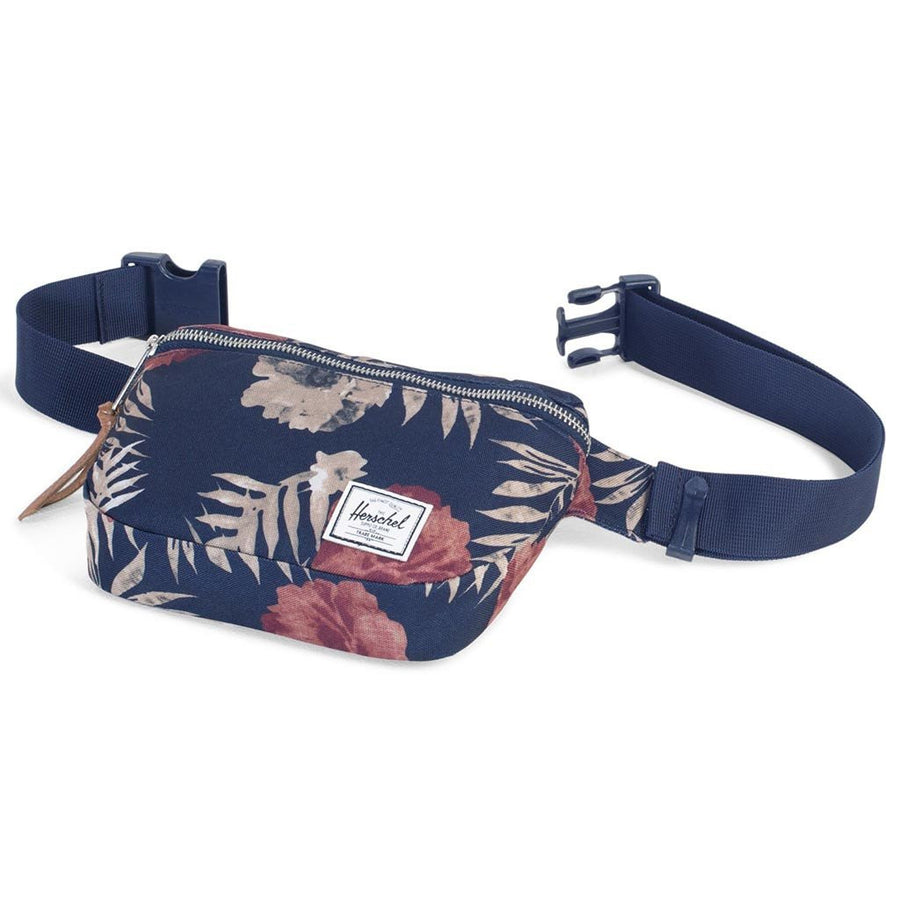 Fifteen Hip Pack