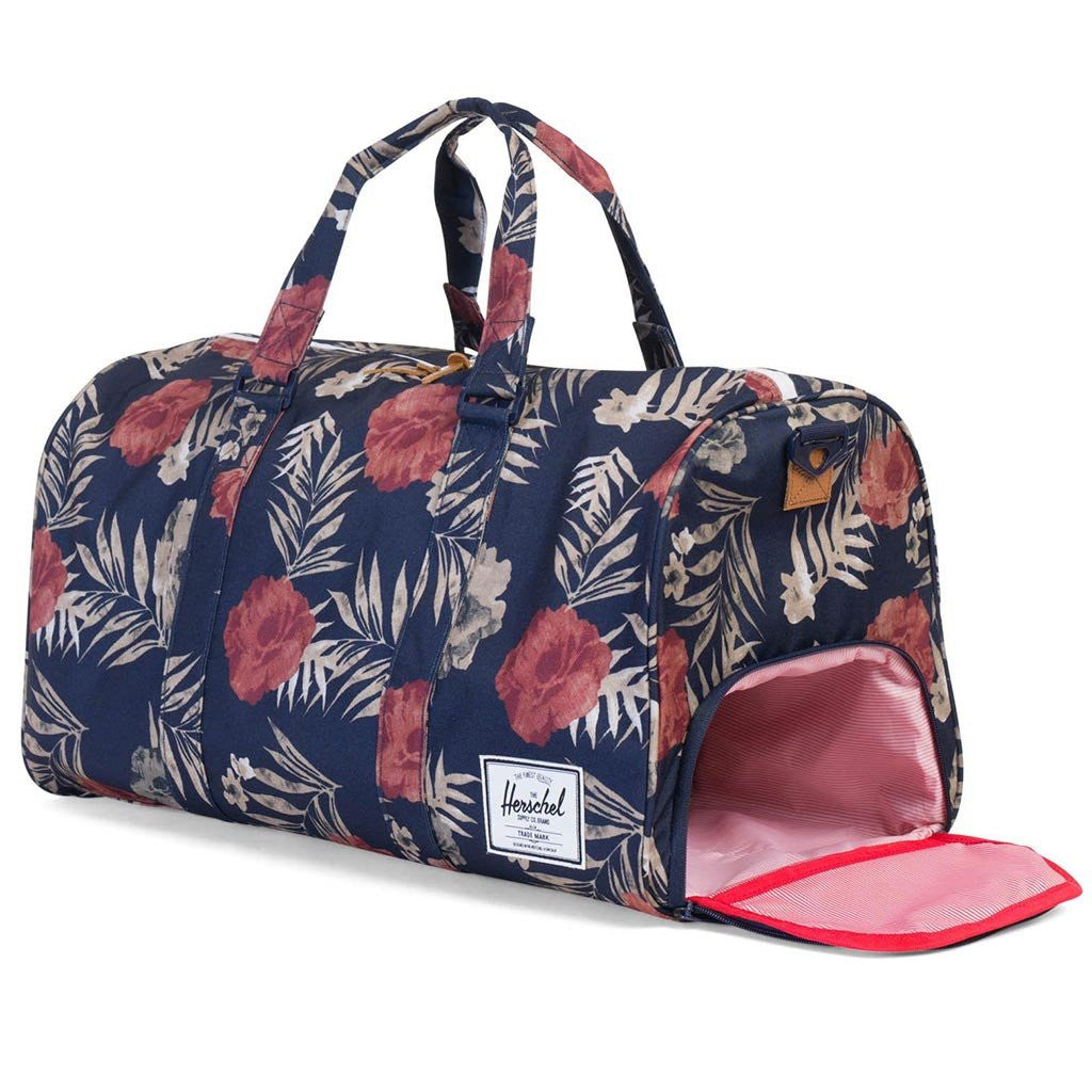 Novel duffel bag store
