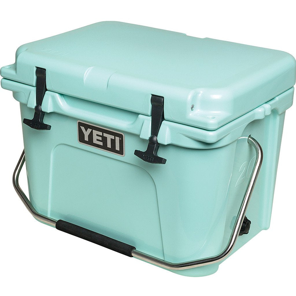 Yeti Roadie 20 Original Yeti Cooler YETI Roadie 20 Cooler W
