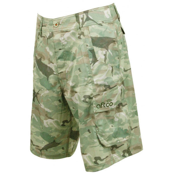Tactical Fishing Shorts in Green Camo