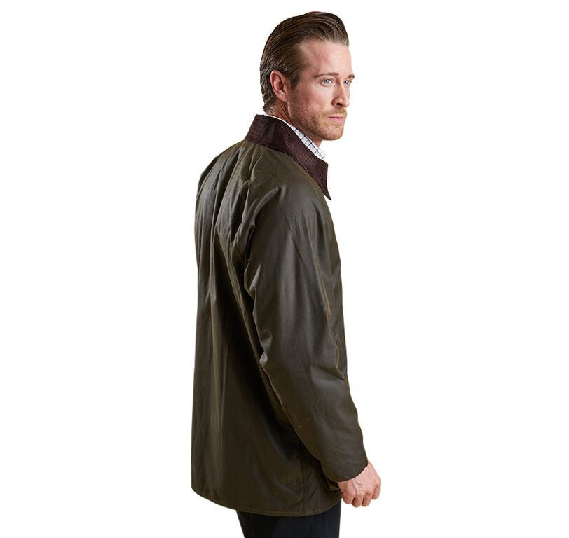 Classic Beaufort Waxed Jacket in Olive